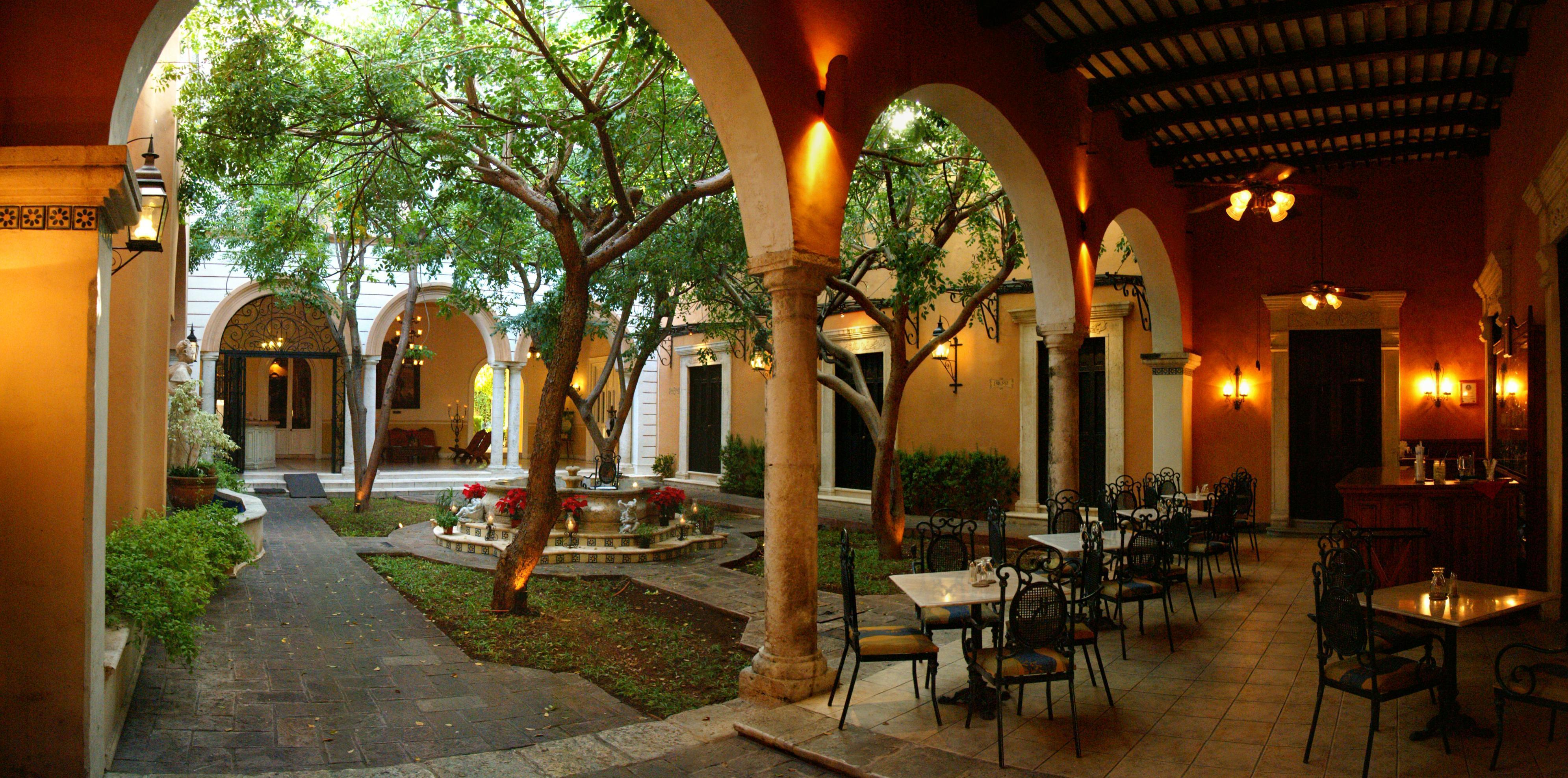 Hotel Boutique La Mision De Fray Diego Mérida Restaurant photo